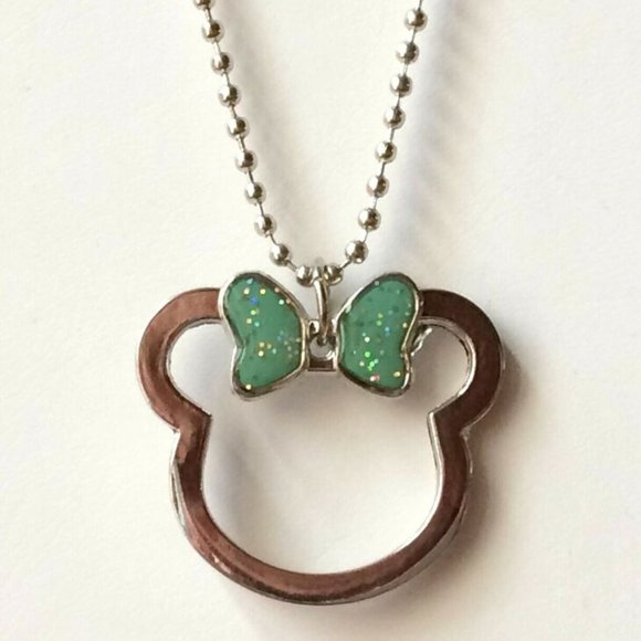 Silver Minnie Mouse necklace.  Great whimsical styling. Adjustable from 15-24 in - Picture 10 of 10